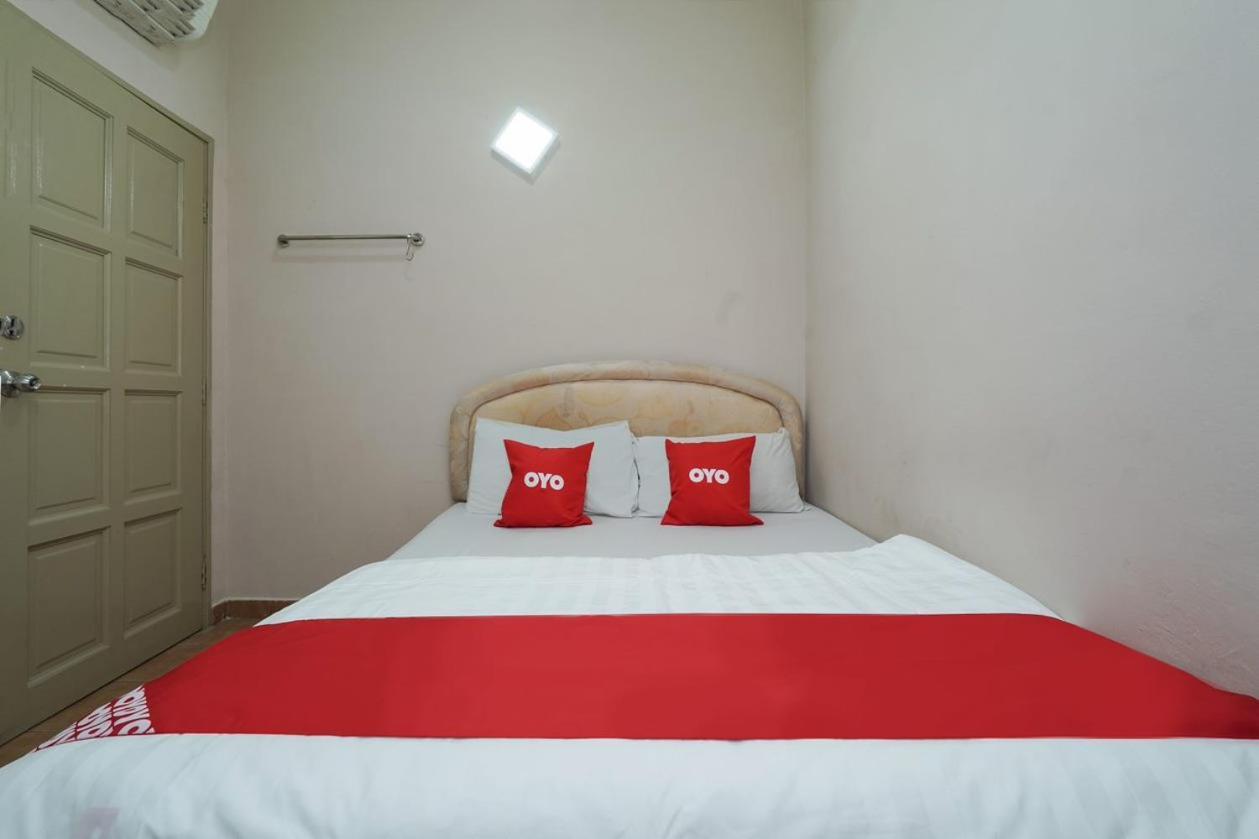 Hotel 91 Kajang Town Екстер'єр фото